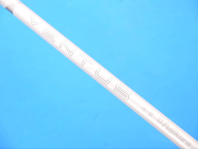 中古ゴルフ (Ｓ) VENTUS WHITE 2025 VeloCore+ 4 (US) (キャロウェイ用スリーブ)の写真