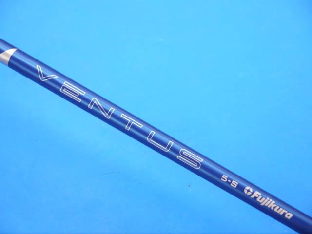 中古ゴルフ (Ｓ) VENTUS BLUE 2024 VeloCore+ 5 (テーラーメイド用スリーブ)の写真