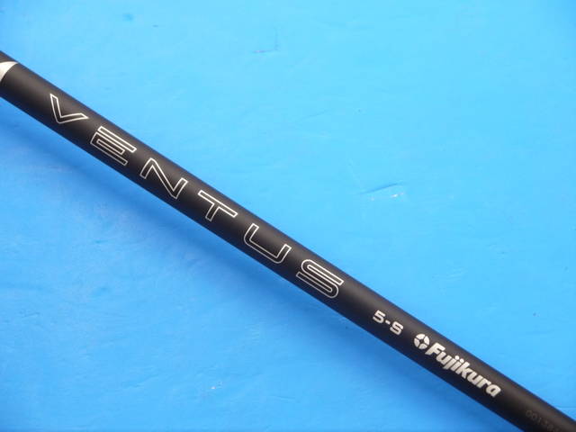 中古ゴルフ (Ｓ) VENTUS BLACK 2024 VeloCore+ 5 (テーラーメイド用スリーブ)の写真