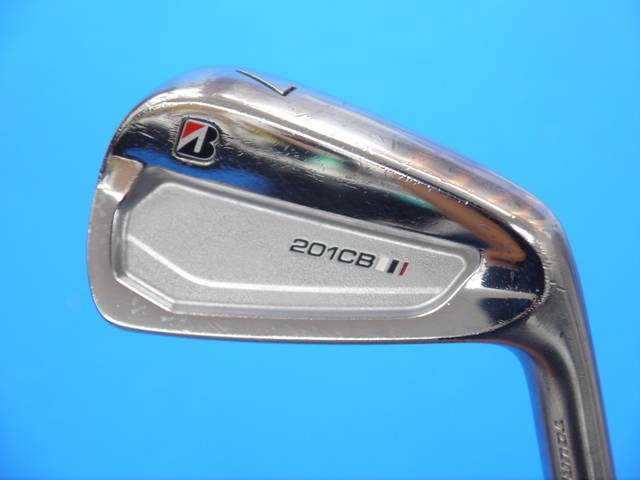 中古ゴルフ TOUR B 201CB  6本の写真