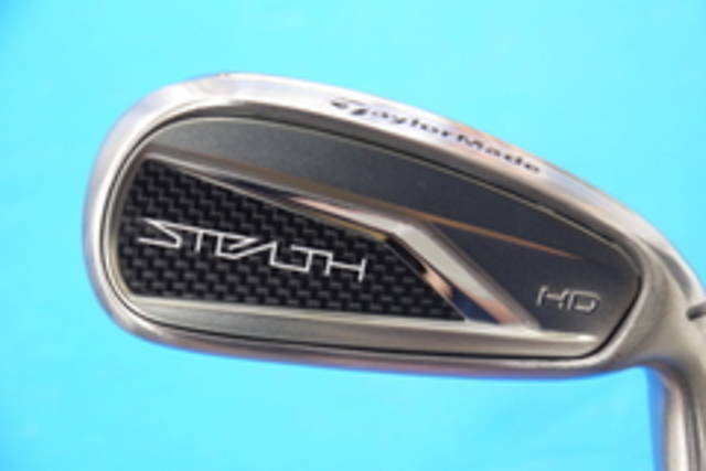中古ゴルフ TaylorMade ドライバーの写真