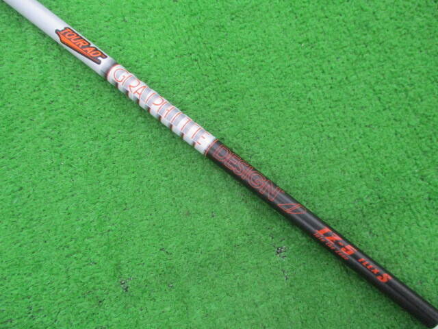 中古ゴルフ TOUR AD IZ-5 (S) (タイトリスト用スリーブ)の写真