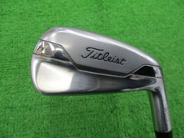 中古ゴルフ Titleist ユーティリティの写真