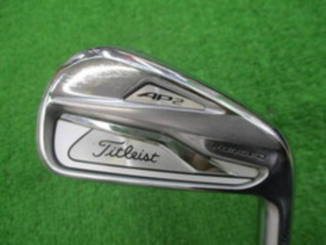 中古ゴルフ Titleist アイアンセットの写真
