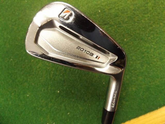 中古ゴルフ TOUR B 201CB  6本の写真