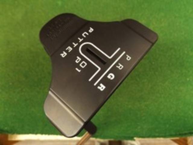 中古ゴルフ PRGR パターの写真