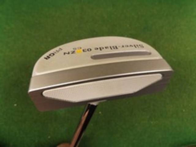 中古ゴルフ PRGR パターの写真