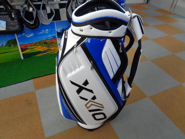 中古ゴルフ DUNLOP 中古キャディバッグの写真