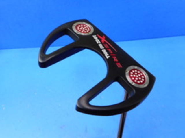 中古ゴルフ Muziik パターの写真