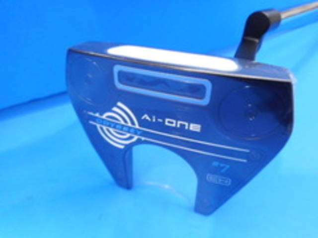 中古ゴルフ ODYSSEY パターの写真