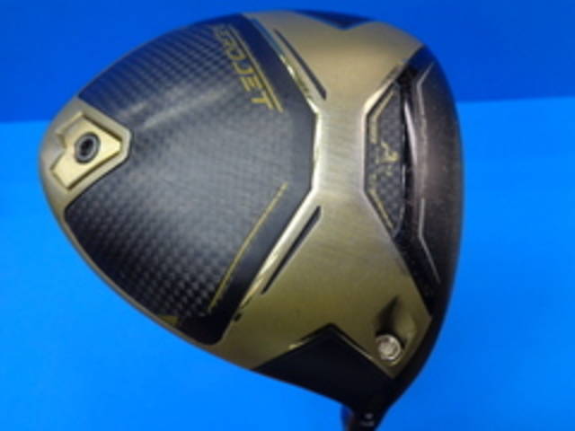 中古ゴルフ cobra ドライバーの写真