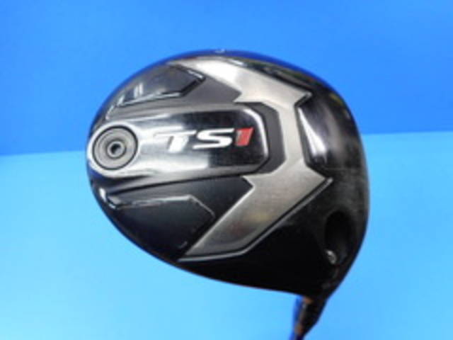 中古ゴルフ Titleist ドライバーの写真