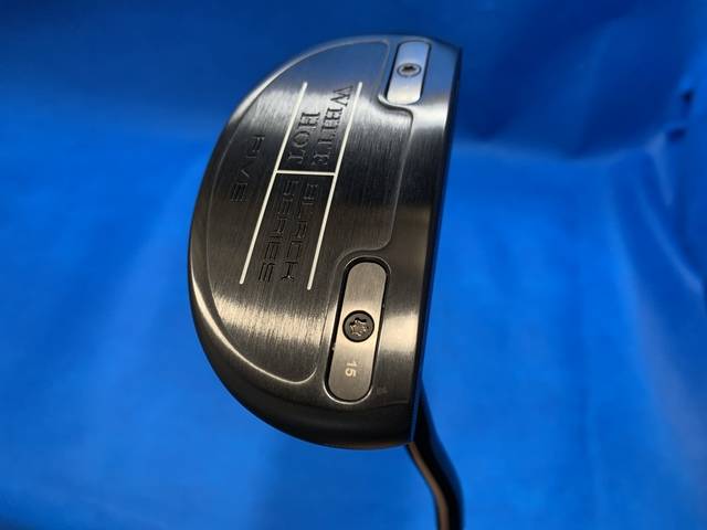 中古ゴルフ WHITE HOT BLACK SERIES FIVEの写真