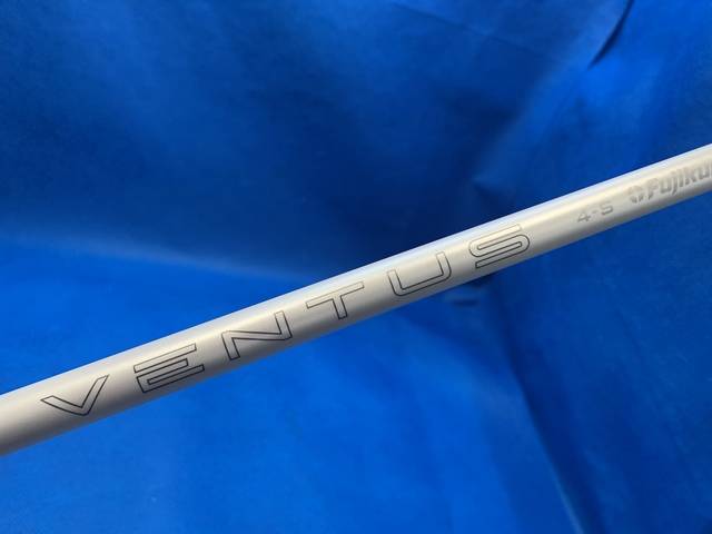 中古ゴルフ (Ｓ) VENTUS WHITE 2025 VeloCore+ 4 (US) (キャロウェイ用スリーブ)の写真