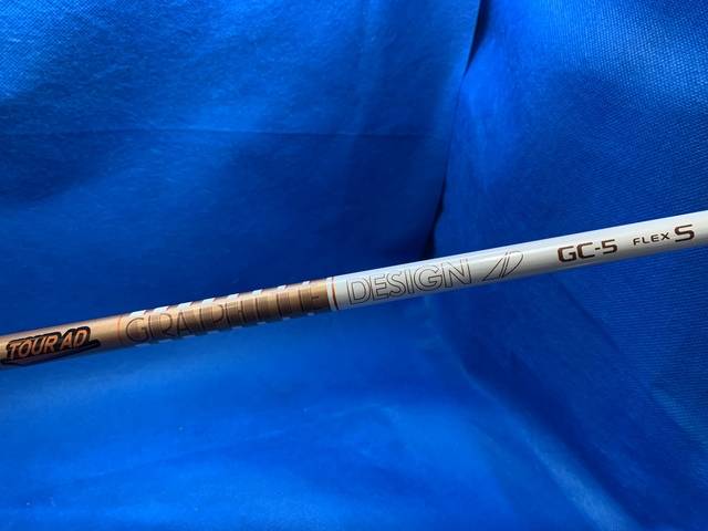 中古ゴルフ (Ｓ) TOUR AD GC-5 (キャロウェイ用スリーブ)の写真