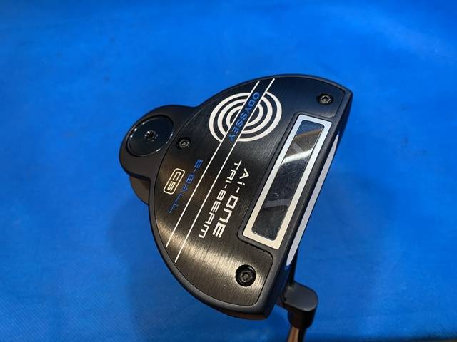 中古ゴルフ Ai-ONE TRI-BEAM 2-BALL CSの写真