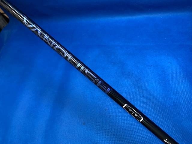 中古ゴルフ (Ｒ) VANQUISH 5 (テーラーメイド用スリーブ)の写真