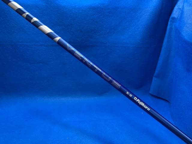 中古ゴルフ (Ｓ) VENTUS BLUE 2024 VeloCore+ 5 (キャロウェイ用スリーブ)の写真