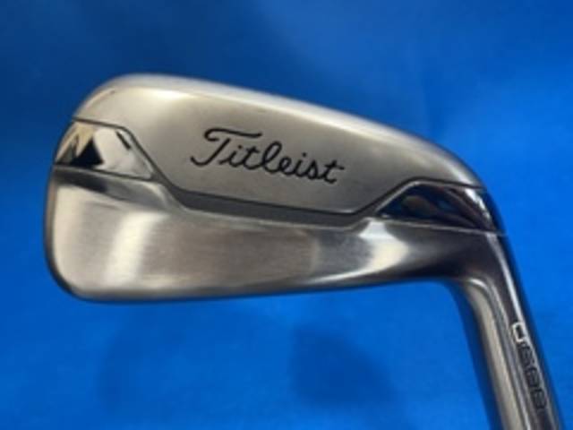 中古ゴルフ Titleist ユーティリティの写真