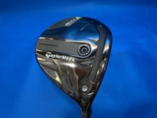 中古ゴルフ TaylorMade ドライバーの写真