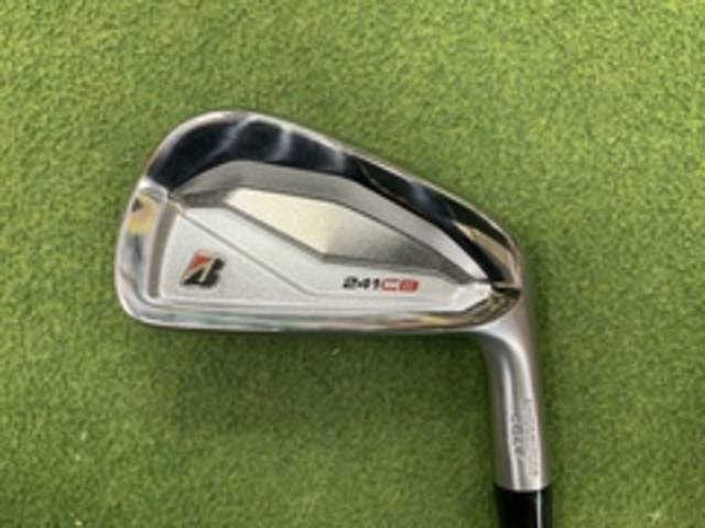 中古ゴルフ BRIDGESTONE アイアンセットの写真