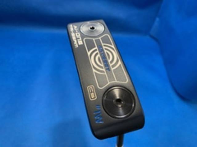 中古ゴルフ ODYSSEY パターの写真