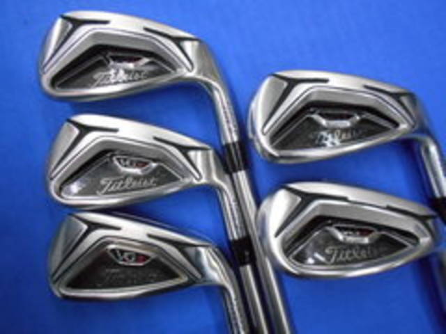 中古ゴルフ Titleist アイアンセットの写真