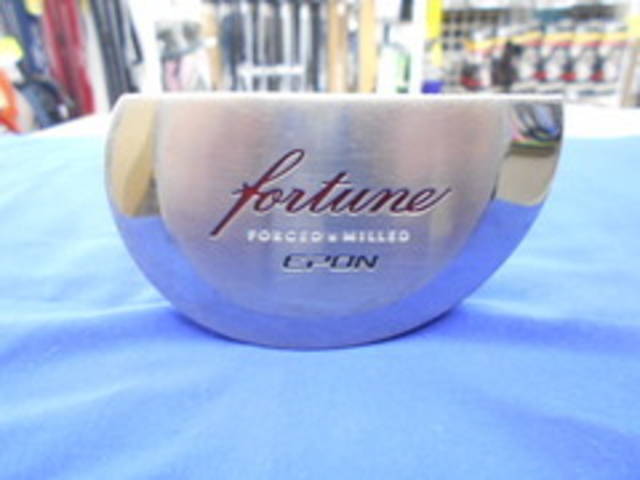 中古ゴルフ EPON パターの写真