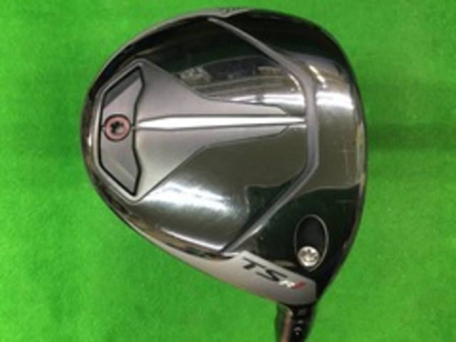 中古ゴルフ Titleist ドライバーの写真