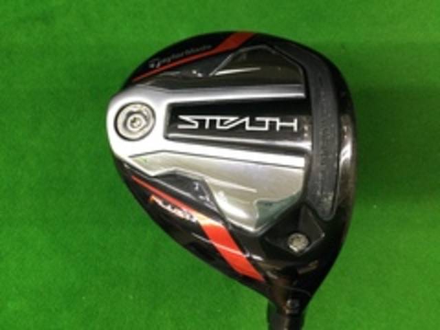 中古ゴルフ TaylorMade ドライバーの写真