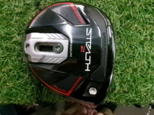 中古ゴルフ TaylorMade ドライバーの写真