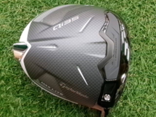 中古ゴルフ TaylorMade ドライバーの写真