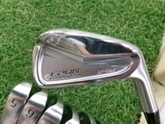 中古ゴルフ EPON アイアンセットの写真