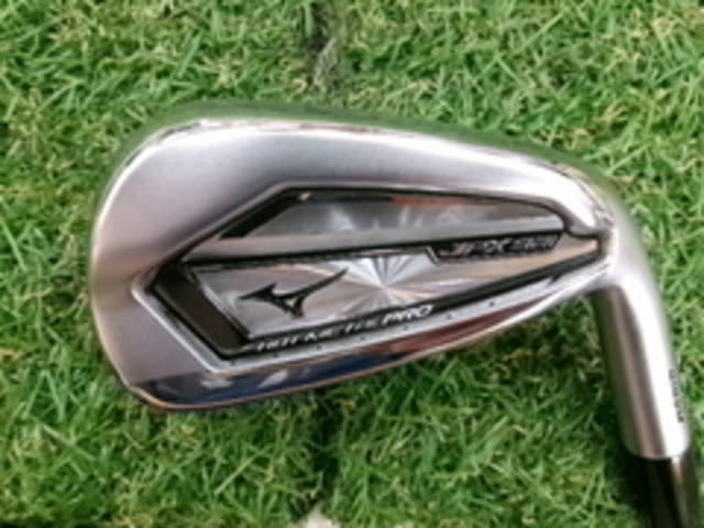 中古ゴルフ Mizuno アイアンセットの写真