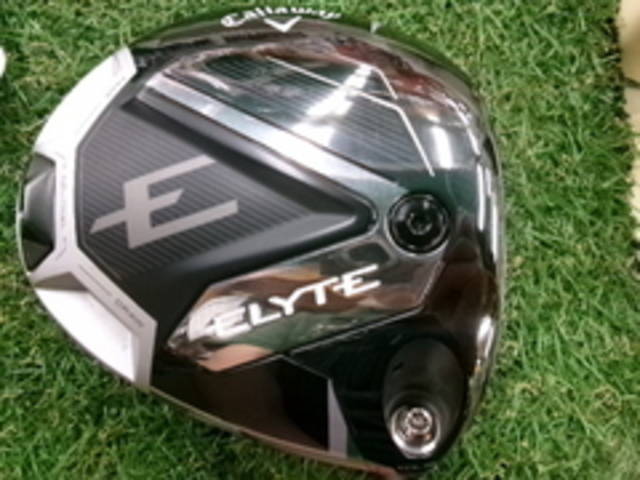 中古ゴルフ Callaway ドライバーの写真