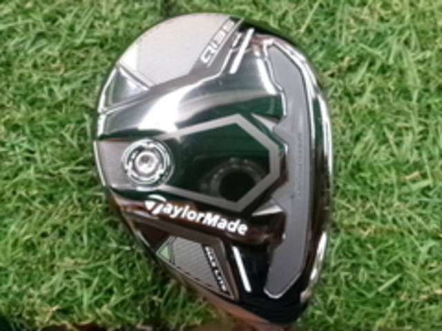 中古ゴルフ TaylorMade ドライバーの写真