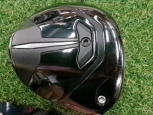 中古ゴルフ Titleist ドライバーの写真