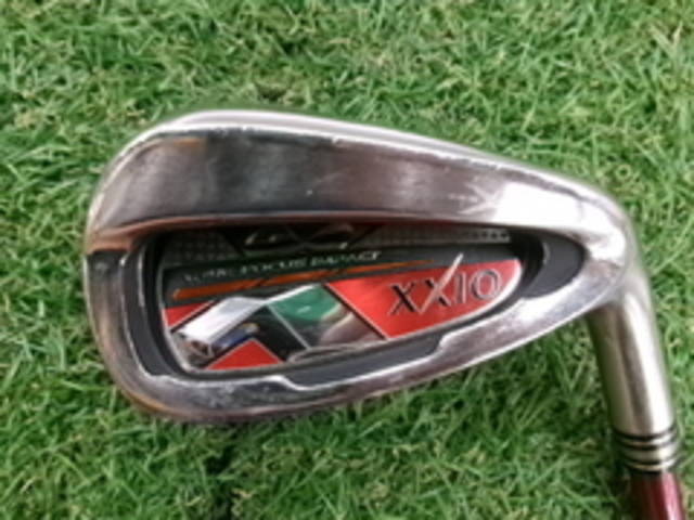 中古ゴルフ DUNLOP ドライバーの写真