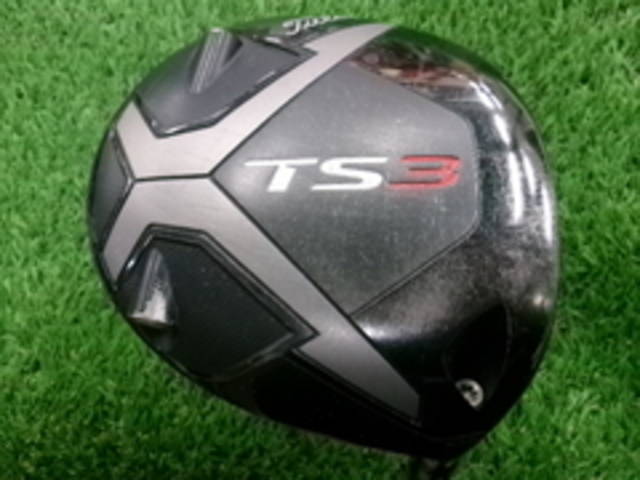中古ゴルフ Titleist ドライバーの写真