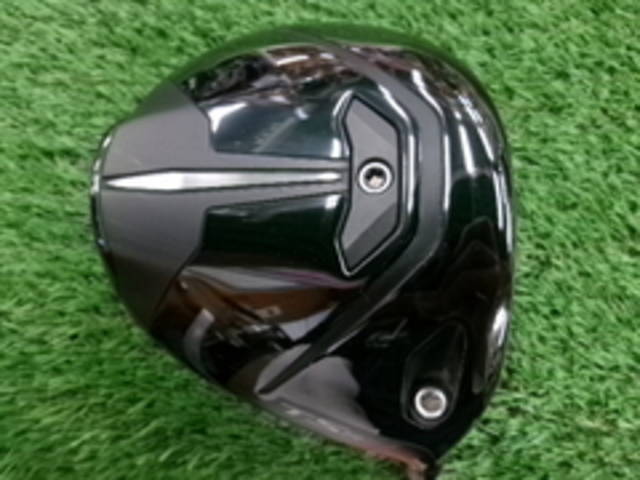 中古ゴルフ Titleist ドライバーの写真