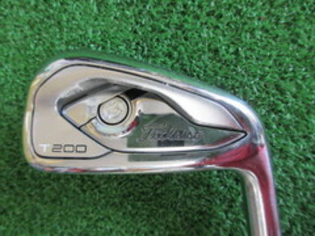 中古ゴルフ Titleist アイアンセットの写真