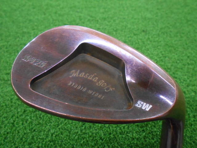 中古ゴルフ STUDIO WEDGE M425 (銅メッキ) SW(58゜)の写真