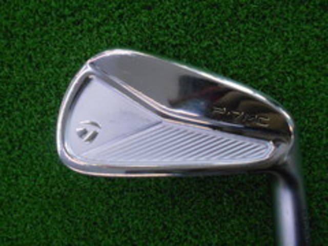 中古ゴルフ TaylorMade アイアンセットの写真