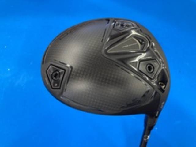 中古ゴルフ cobra ドライバーの写真
